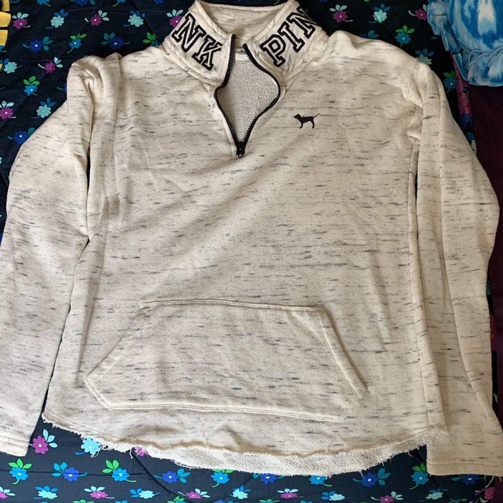 VS Pink Crew Neck